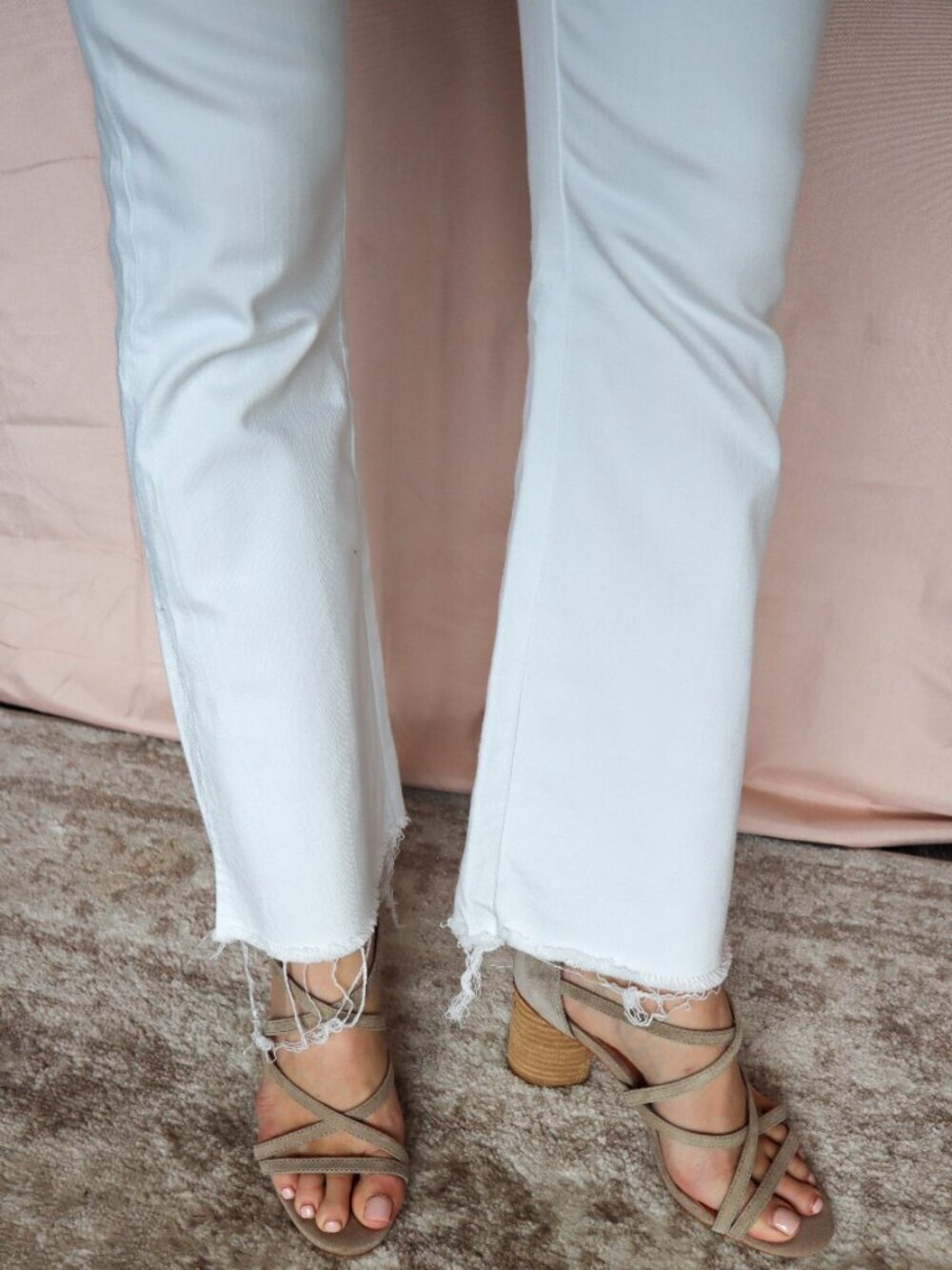 Vervet White Cropped Jeans - Picture 3 of 4